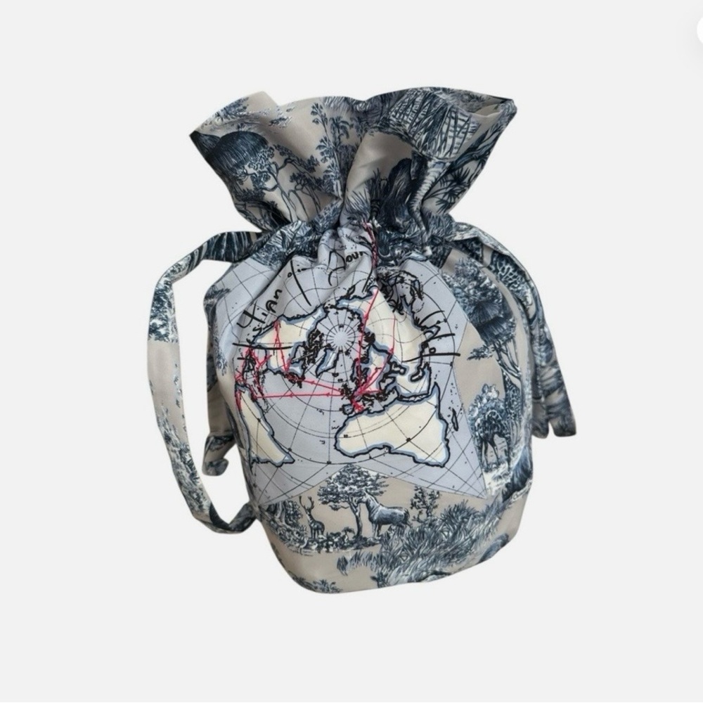 Elegant Dior Around the World Drawstring Women cosmetics Bag - New never used